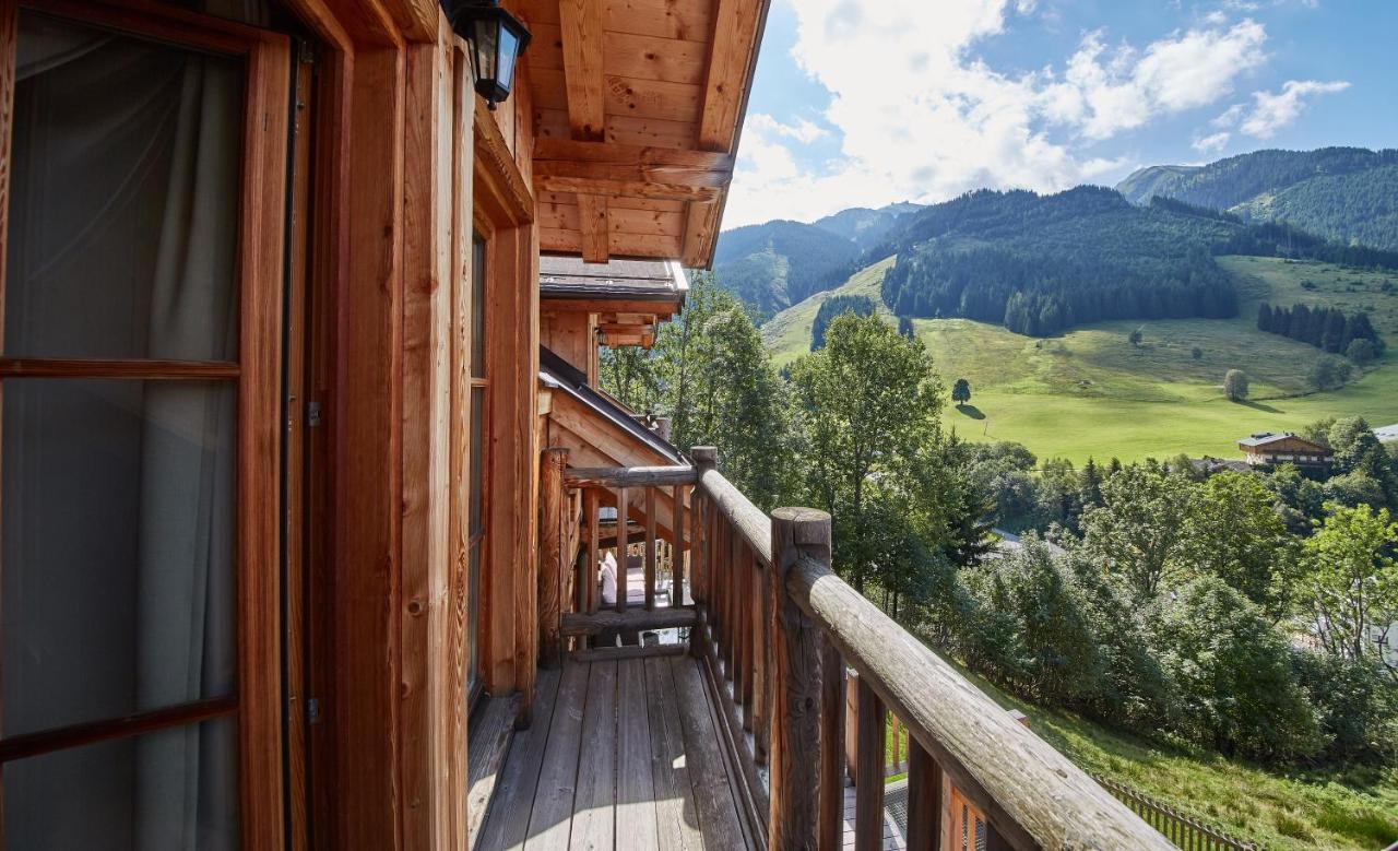 شقة Drei Hittn Saalbach المظهر الخارجي الصورة